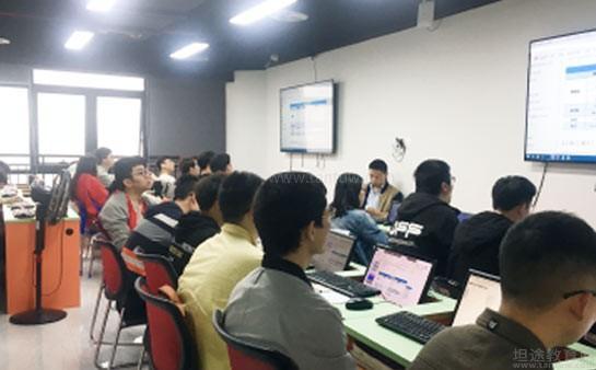 重庆达内教育网络营销课 把握互联网浪潮，赋能重庆销售新未来